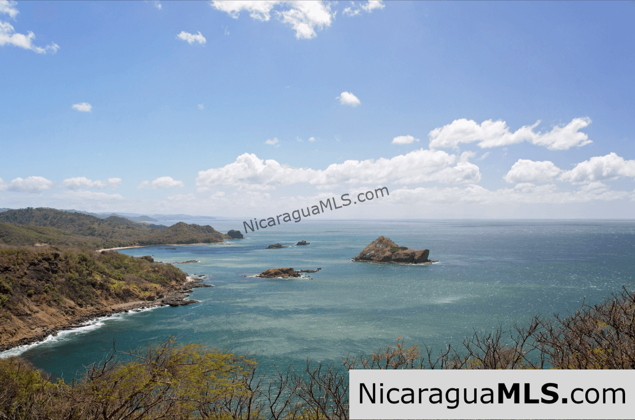 Legacy lots in Guacalito de la Isla, Tola-Nicaragua