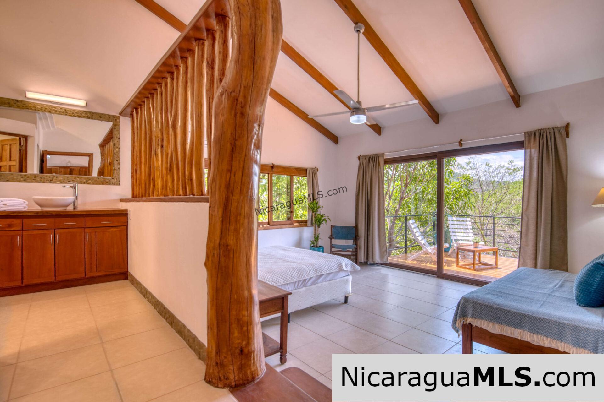 Charming House in Residencial Montemar