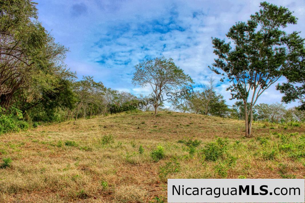 Sun and Shade Panoramic Views Oro Lot 14