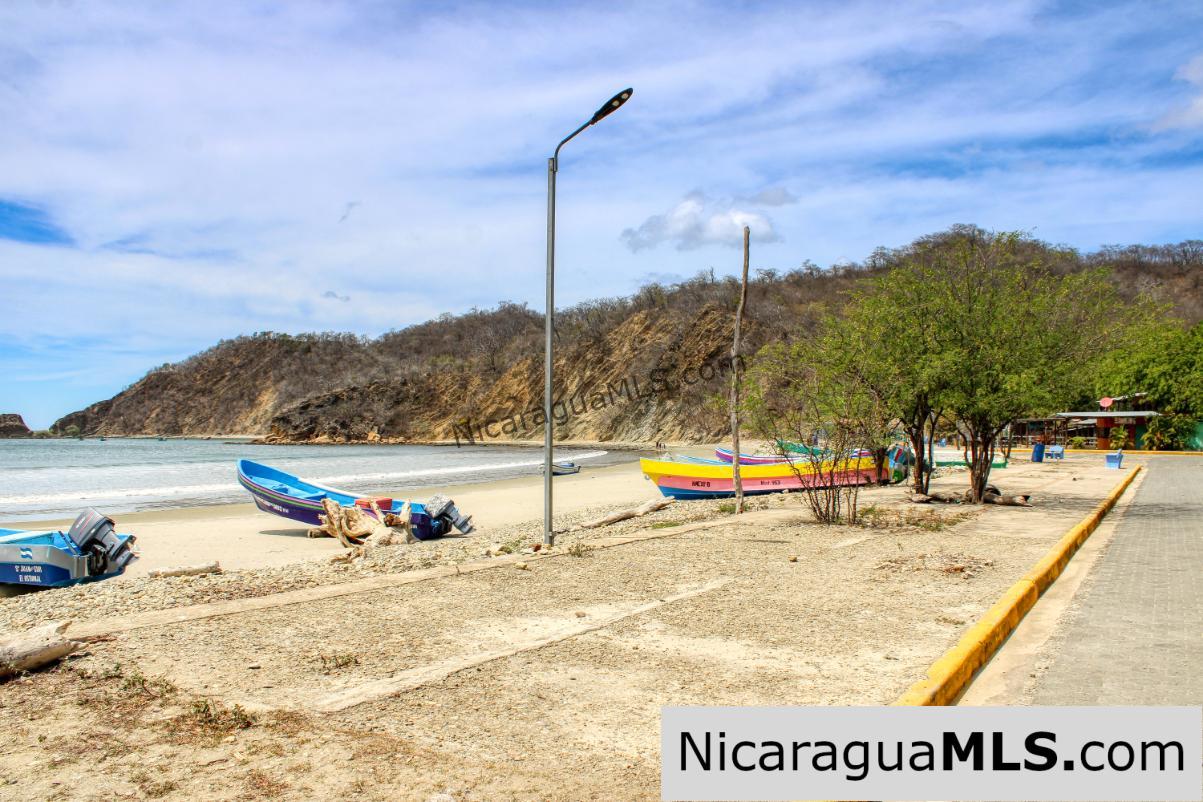 2.5 acres Panoramic Ocean Views Hilltop Ostional