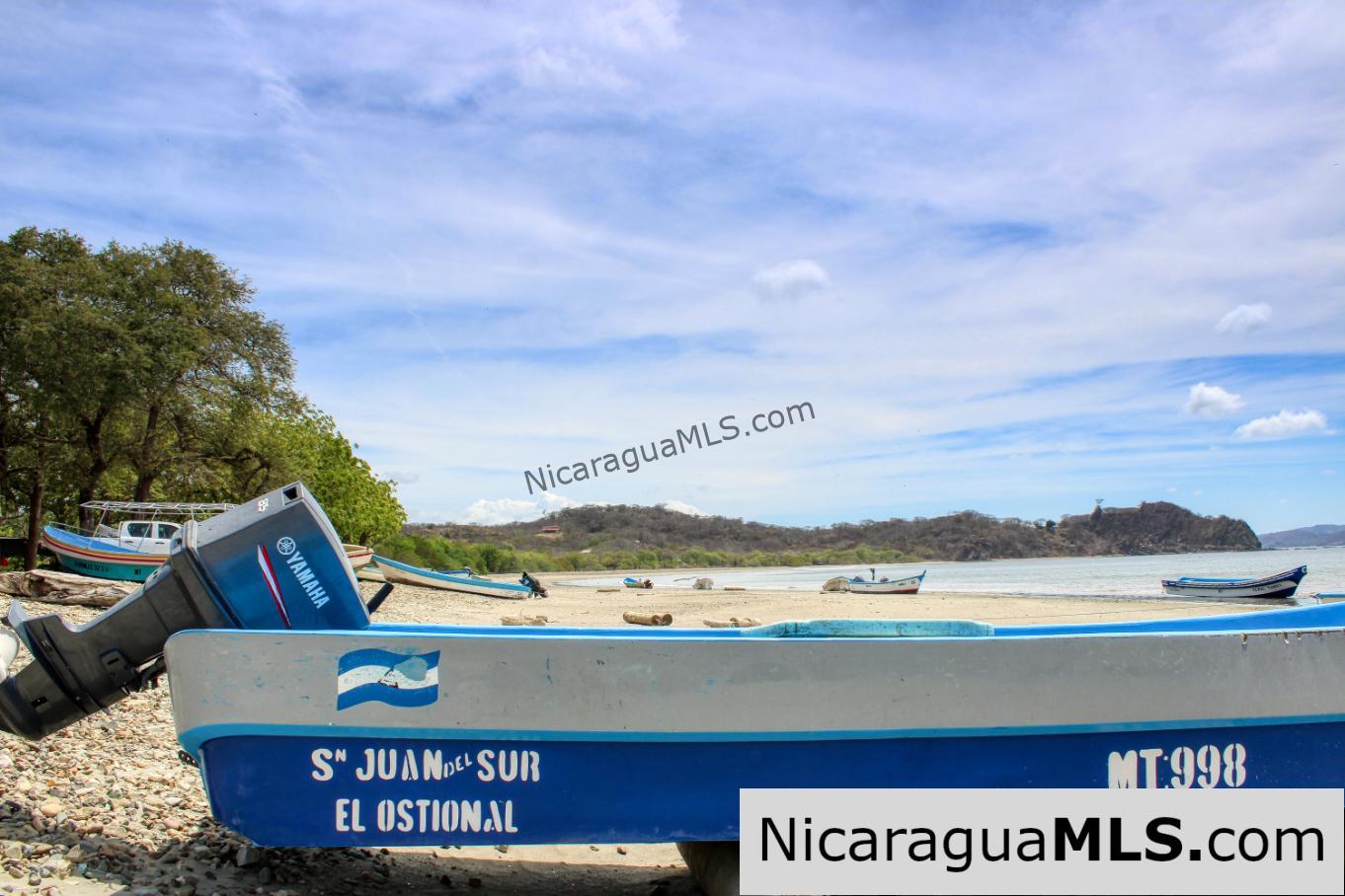 2.5 acres Panoramic Ocean Views Hilltop Ostional