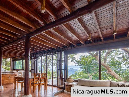 Luxury Off Grid Jungle Oasis in San Juan Del Sur Nicaragua