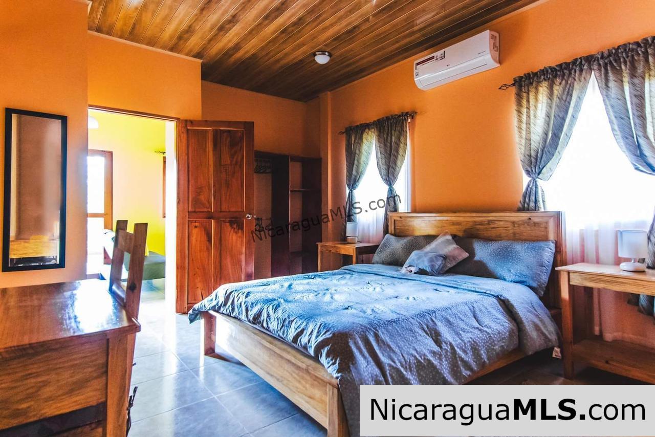 Beautiful 2 Bedroom home at Mango Rosa North Of San Juan del Sur