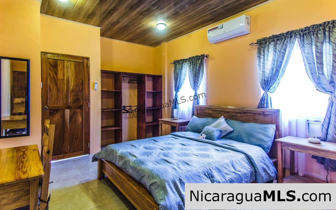 Beautiful 2 Bedroom home at Mango Rosa North Of San Juan del Sur
