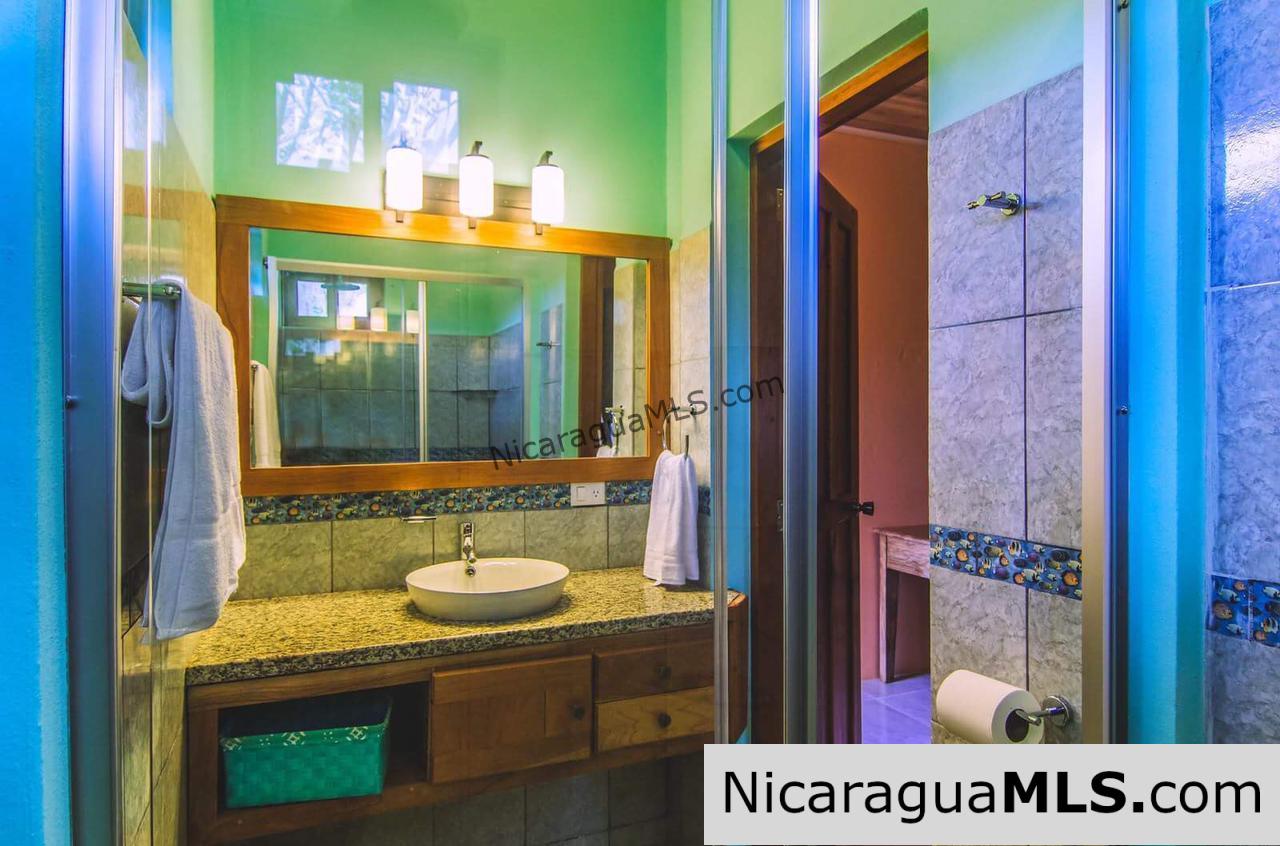 Beautiful 2 Bedroom home at Mango Rosa North Of San Juan del Sur