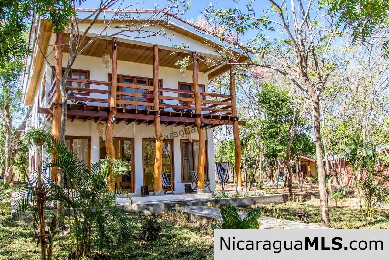 2 Bedroom house at Mango Rosa