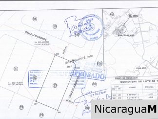 Resale Lot #83 in Bosques del Mar