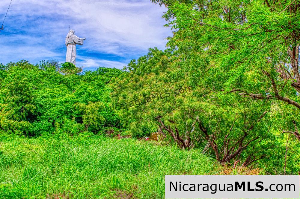 Lot 14 in Pacific Marlin San Juan del Sur