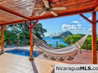 Vista Bahia, four bedroom house in Redonda Bay