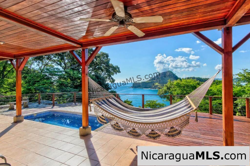 Vista Bahia, four bedroom house in Redonda Bay
