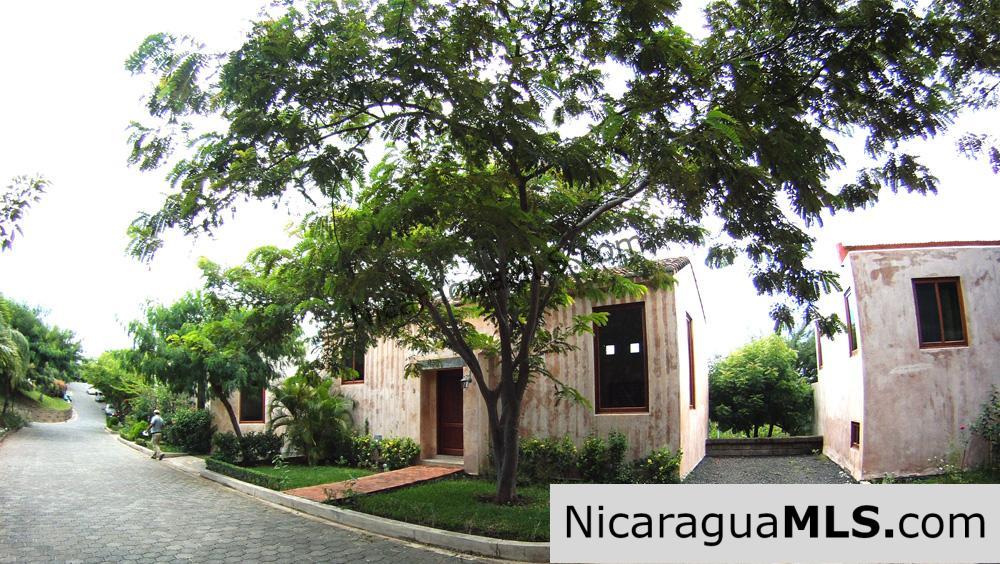 Villa Azul 2 Bedroom House for Rent at Palermo