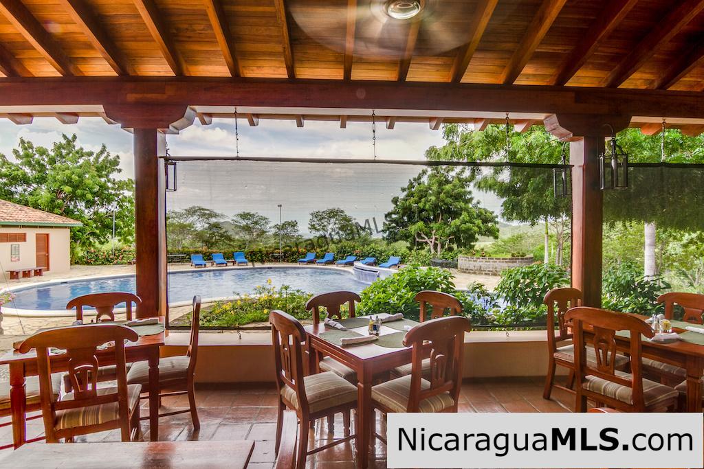 Villa Azul 2 Bedroom House for Rent at Palermo