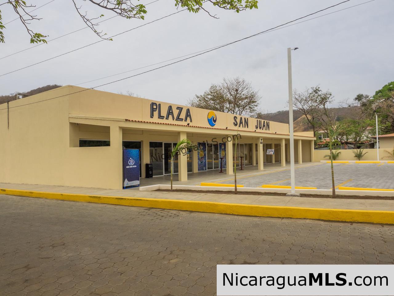 Plaza San Juan 4 Unit Commercial Building for Sale in Las Delicias