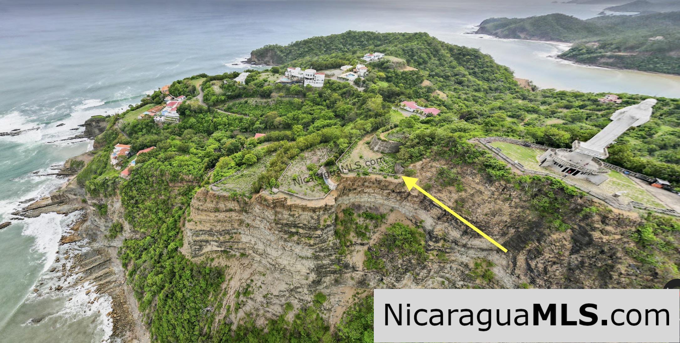 Clifftop Panoramic View Lot in Pacific Marlin SJDS