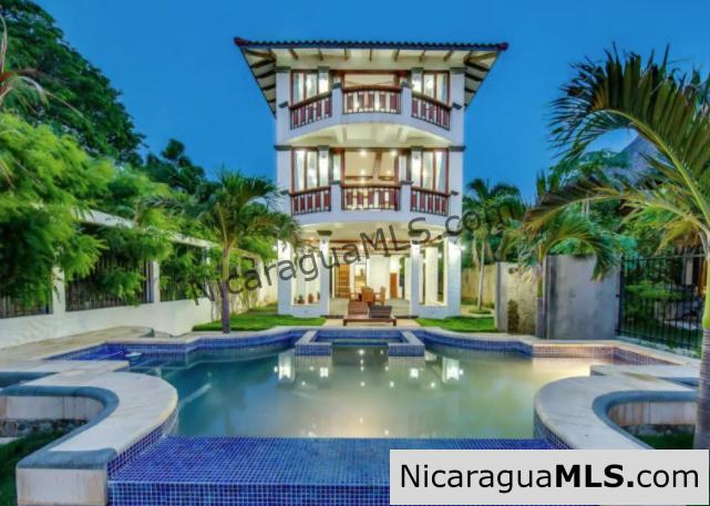 Beachfront Villa at Playa Marsella San Juan del Sur