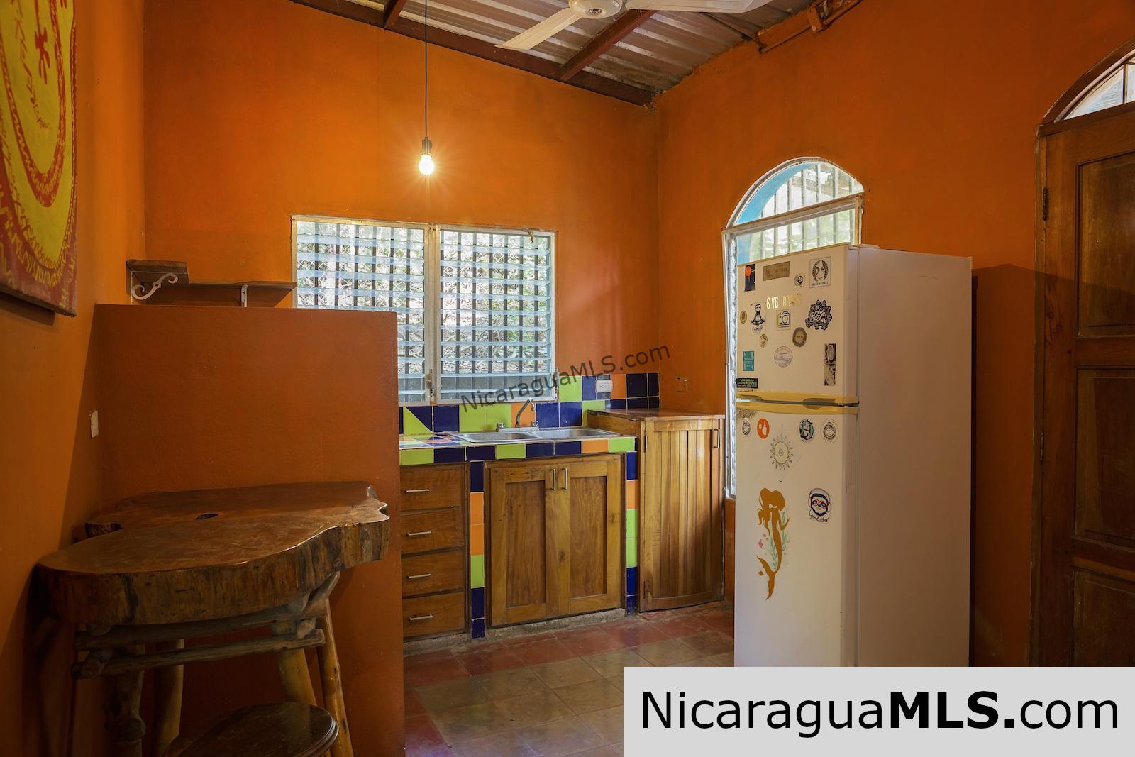 Surf House Bungalow near Two Beaches in San Juan Del Sur