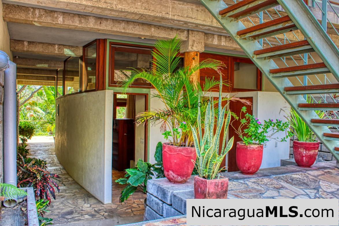 Talanguera Townhomes #101 Studio Apartment