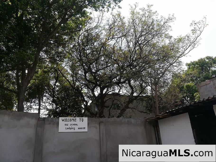 The Old School Hostal Sleeps 19