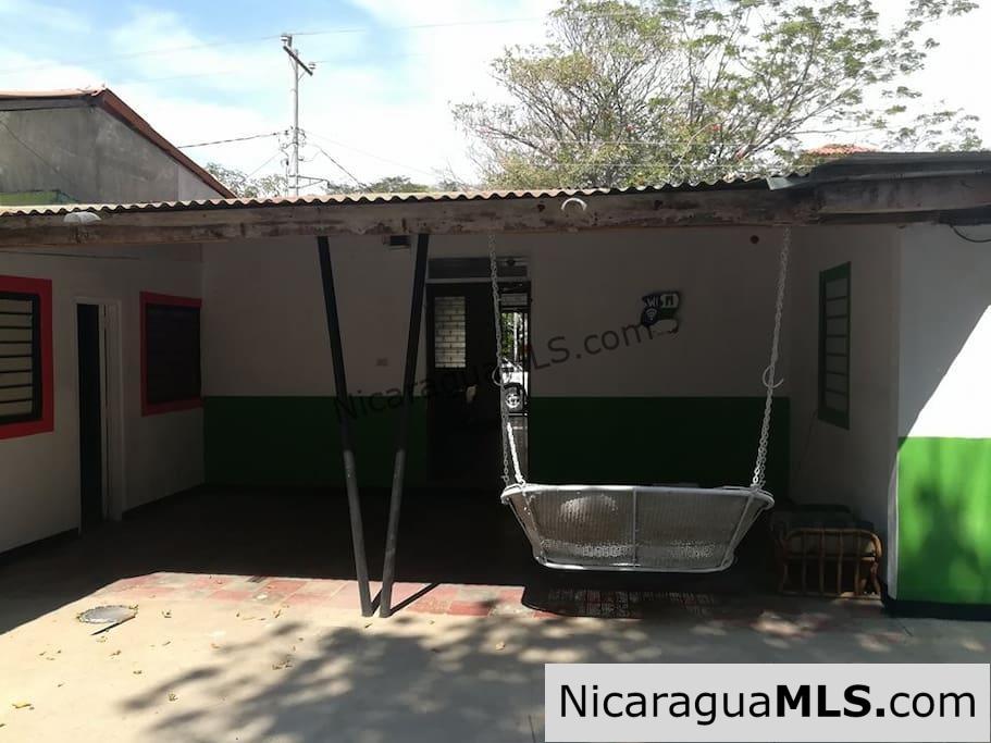 The Old School Hostal Sleeps 19