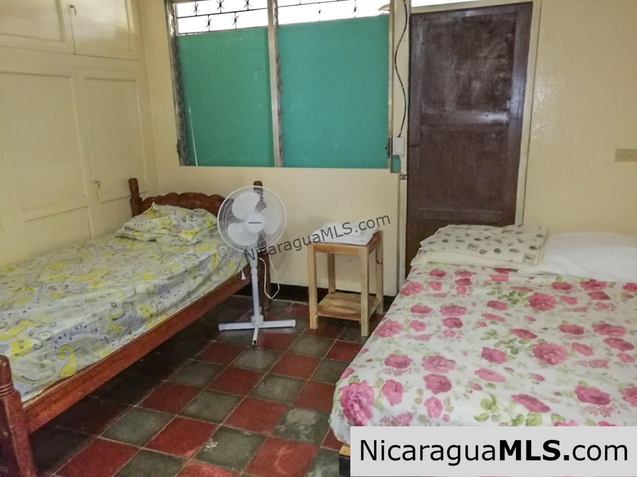 The Old School Hostal Sleeps 19