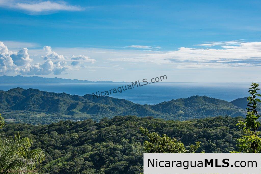50 Acres with Stunning Views of San Juan del Sur