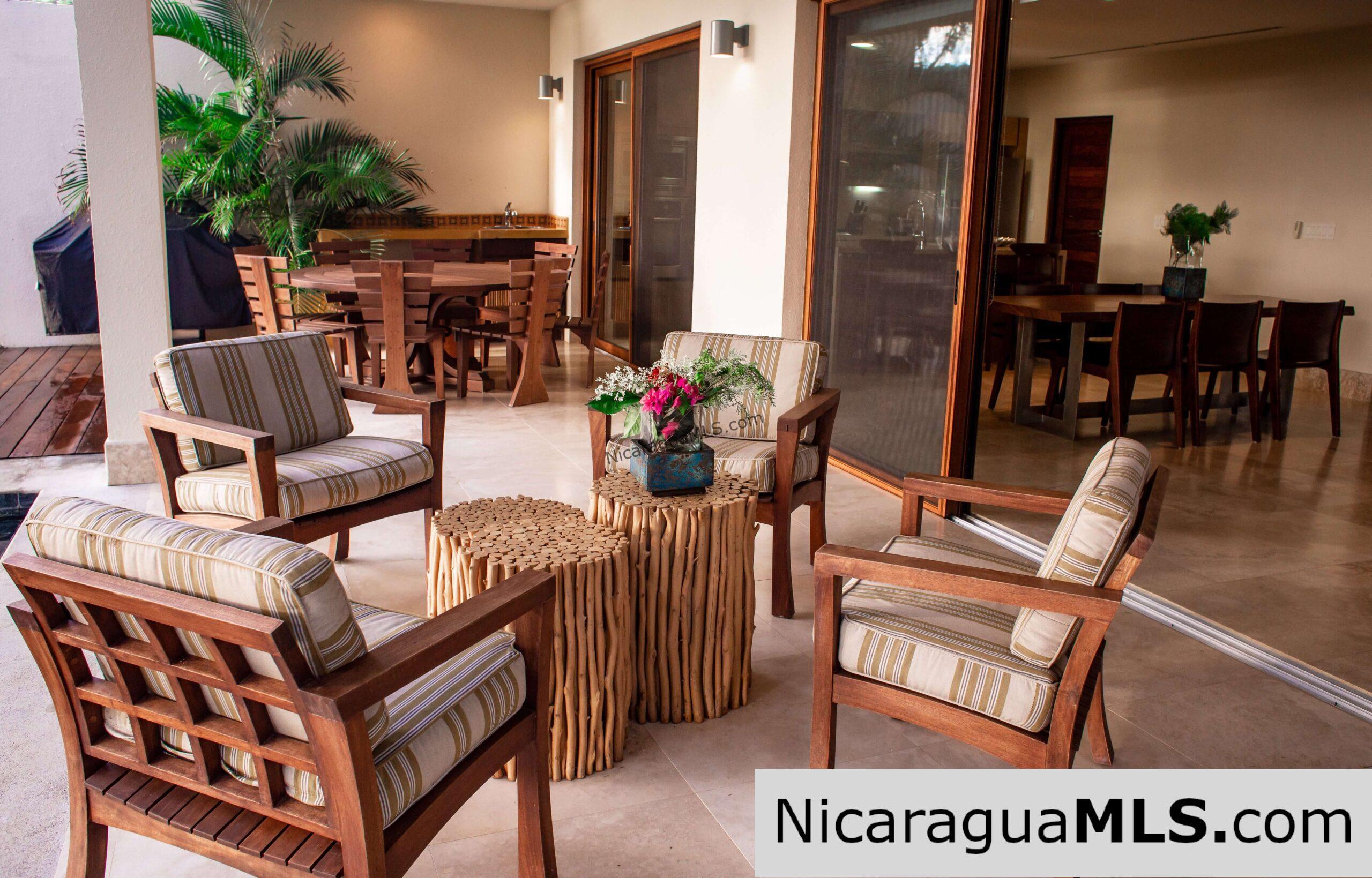 Villa Dulce Vita in Guacalito de lsla. Tola – Nicaragua