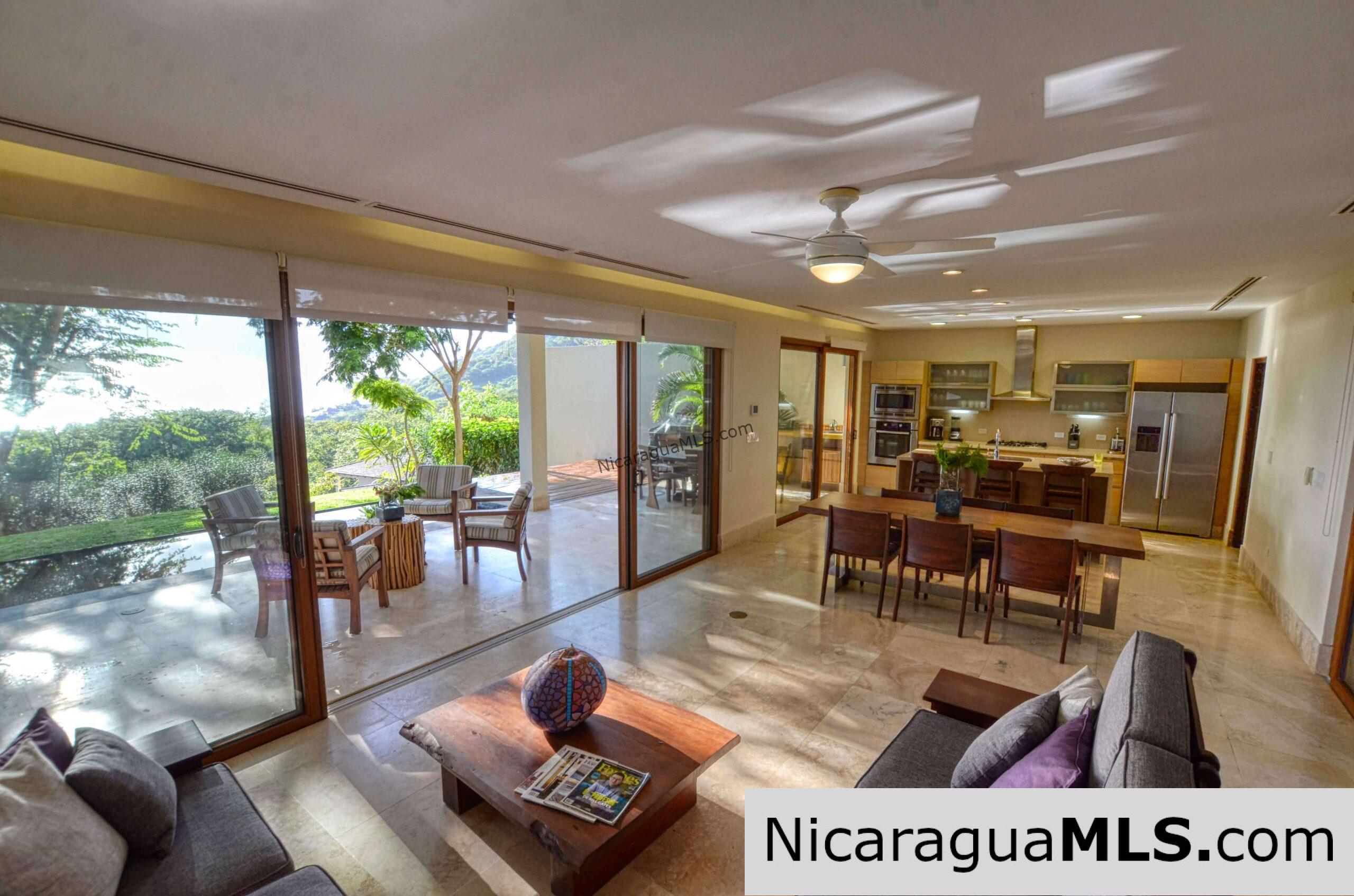 Villa Dulce Vita in Guacalito de lsla. Tola – Nicaragua