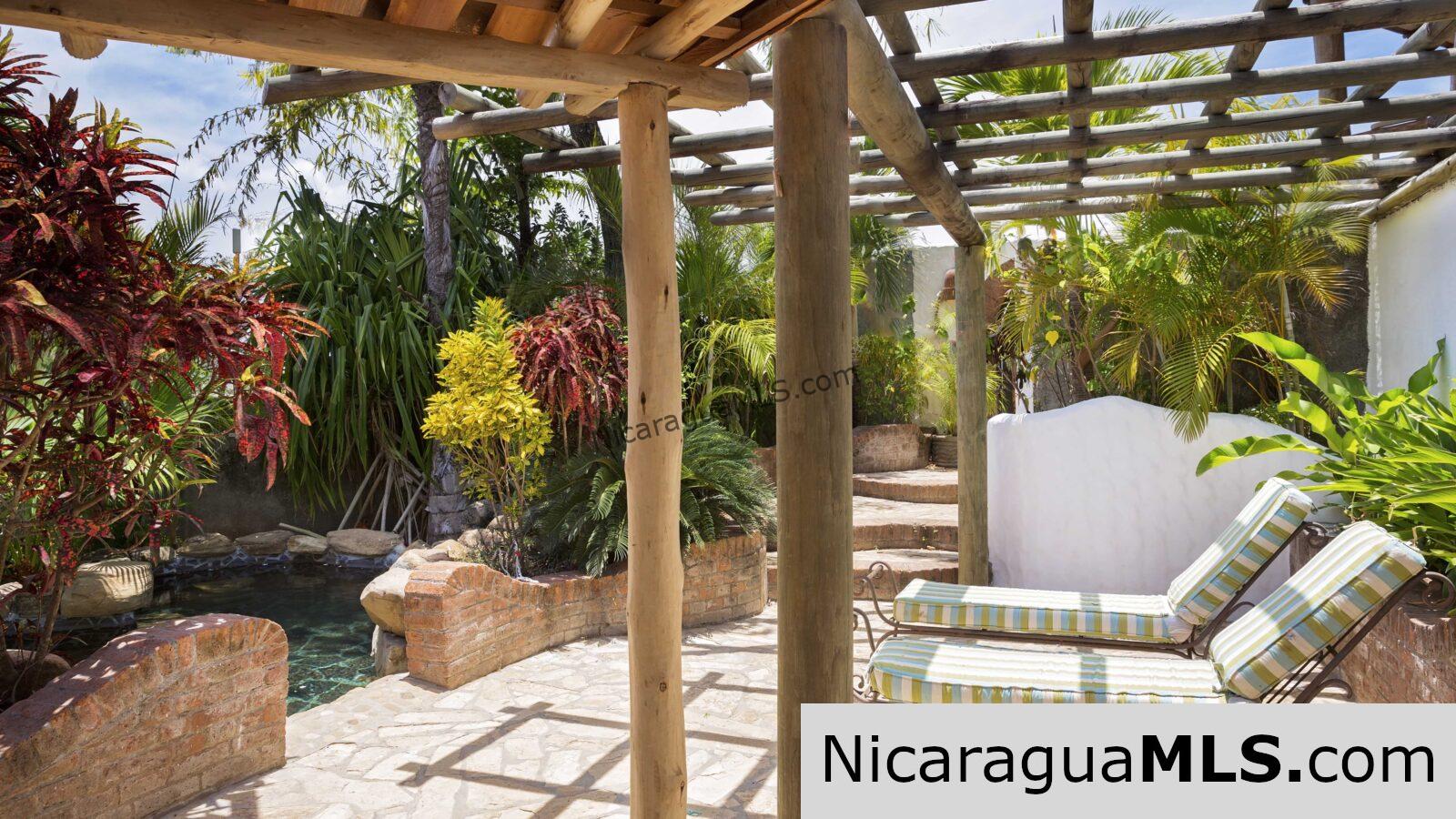 Villa Loma an Ocean View Home near Playa Hermosa