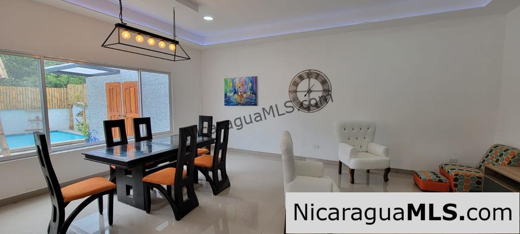 Brand New House One Block From the Park in San Juan del Sur