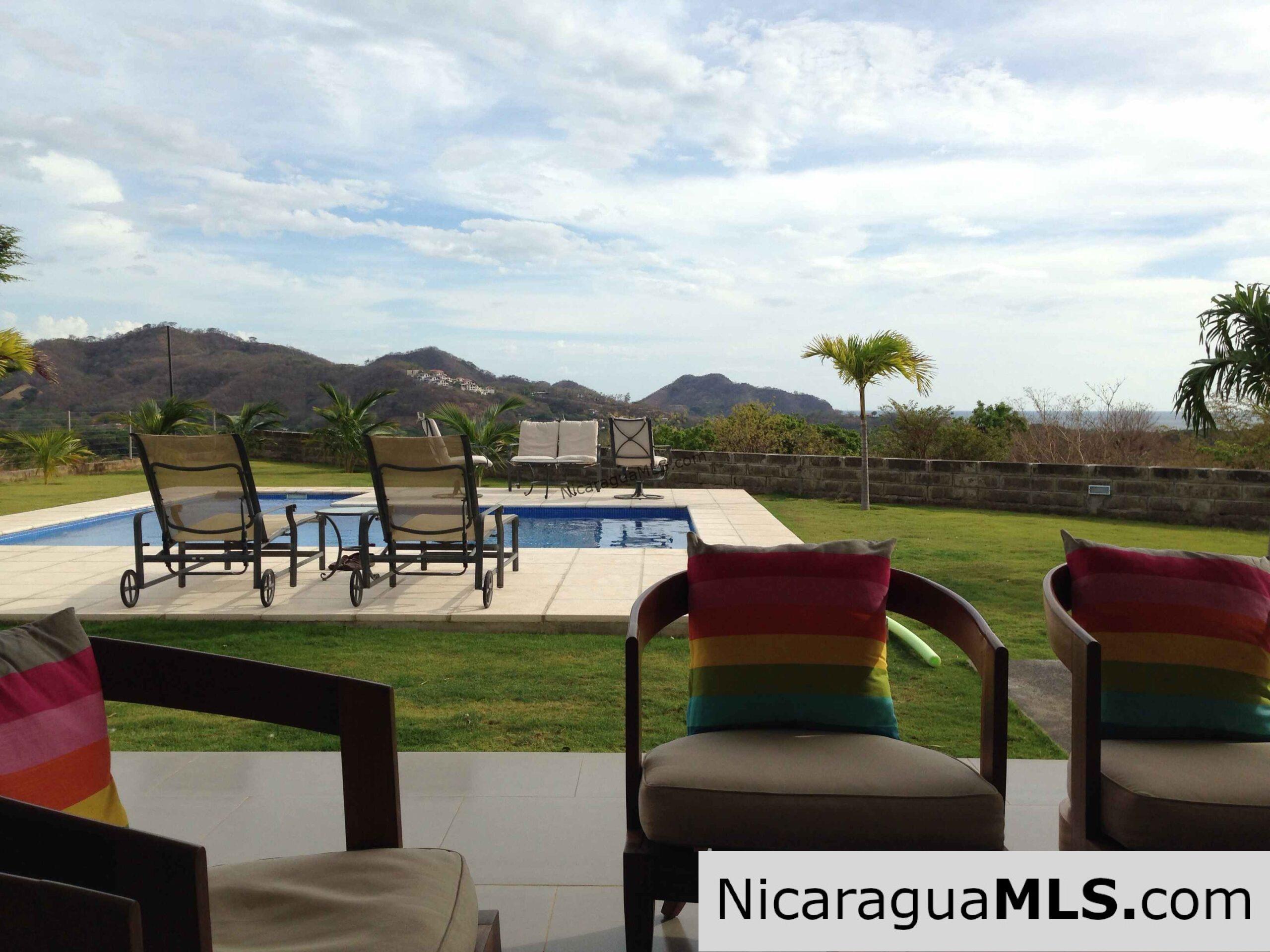 Oceanview Home at Lomas de Palermo