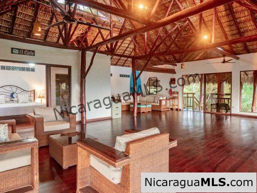 Luxury Off Grid Jungle Oasis in San Juan Del Sur Nicaragua
