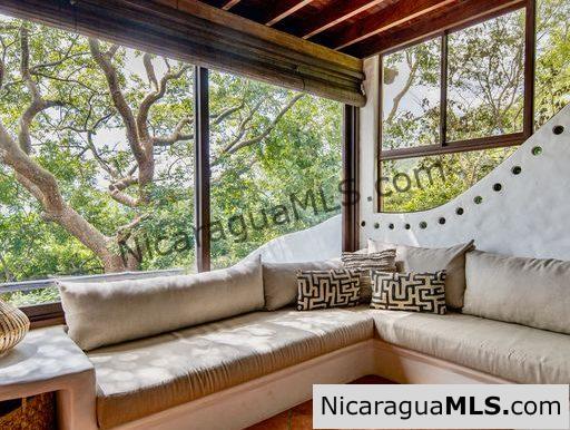 Luxury Off Grid Jungle Oasis in San Juan Del Sur Nicaragua
