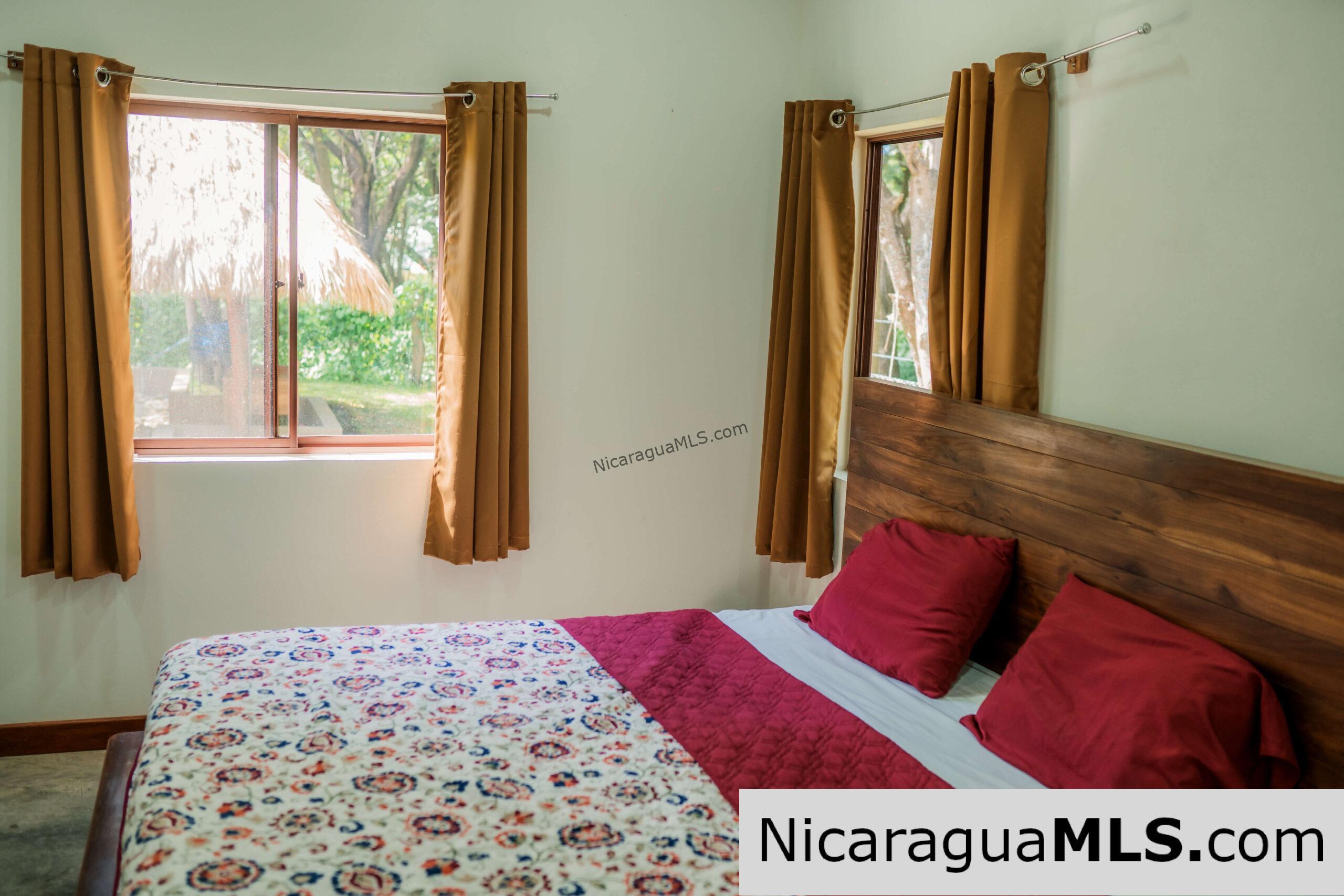 Country house in Bosques del Mar.