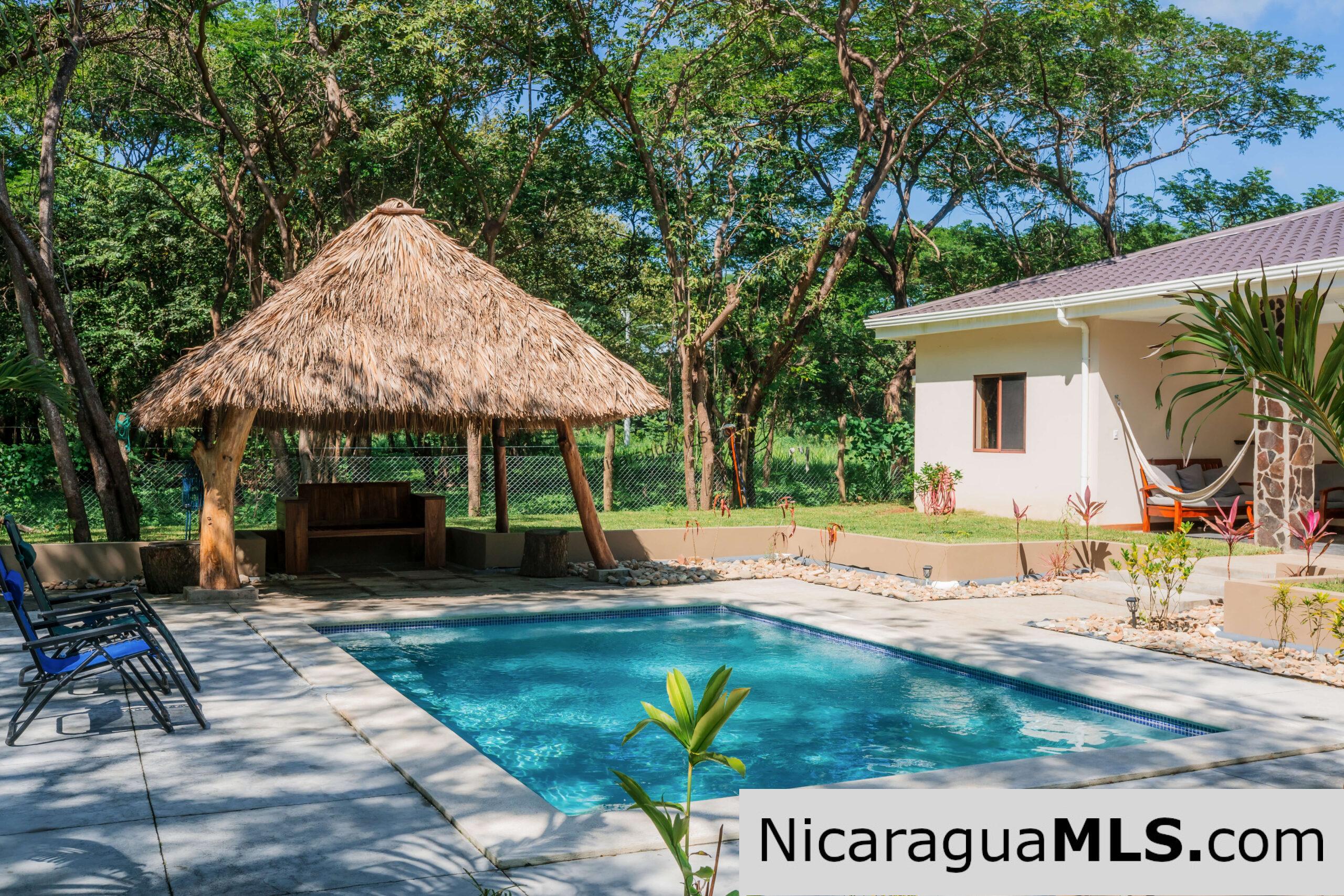 Country house in Bosques del Mar.